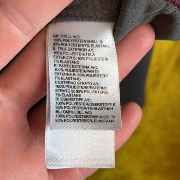 The North Face Burgundy Flight Series Jacket sz L - Picture 13 of 15